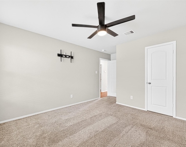 21414 Hartford Hollow Lane - Photo Thumbnail 12