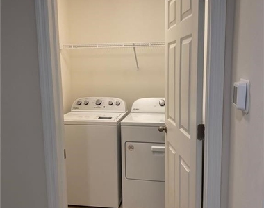 2213 Ne 33rd Street - Photo Thumbnail 14