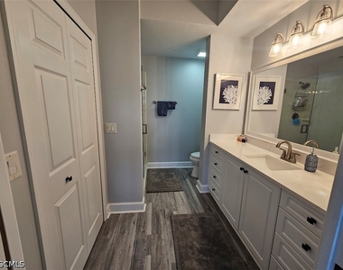 10700 Ravenna Way - Photo Thumbnail 13