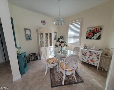 10714 Cetrella Drive - Photo Thumbnail 10