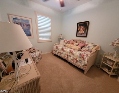10714 Cetrella Drive - Photo Thumbnail 14