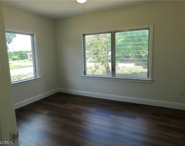 287 Poe Avenue - Photo Thumbnail 7