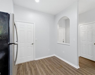 3630 Pine Oak Circle - Photo Thumbnail 5