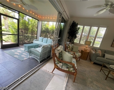 10640 Camarelle Circle - Photo Thumbnail 28