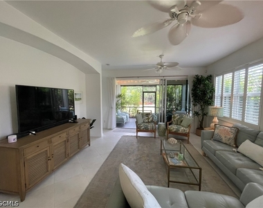 10640 Camarelle Circle - Photo Thumbnail 9