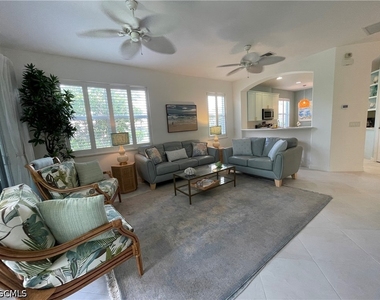 10640 Camarelle Circle - Photo Thumbnail 39