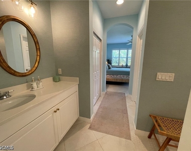 10640 Camarelle Circle - Photo Thumbnail 36
