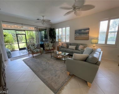 10640 Camarelle Circle - Photo Thumbnail 8