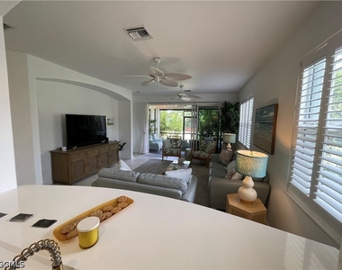 10640 Camarelle Circle - Photo Thumbnail 27