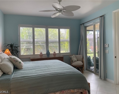 10640 Camarelle Circle - Photo Thumbnail 37