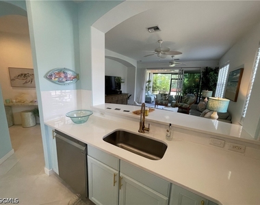 10640 Camarelle Circle - Photo Thumbnail 26
