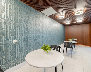 14703 Park Row - Photo Thumbnail 22