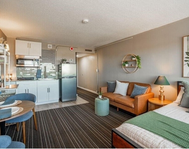 14703 Park Row - Photo Thumbnail 1