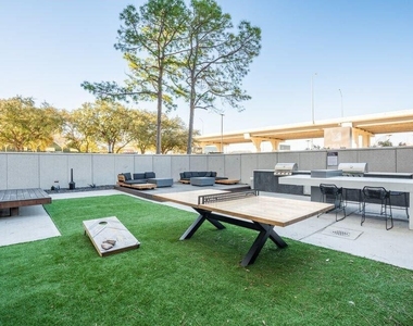 14703 Park Row - Photo Thumbnail 19
