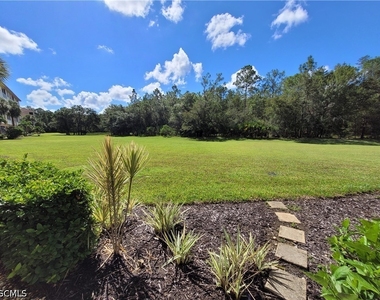 10530 Amiata Way - Photo Thumbnail 17