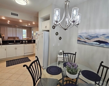 10530 Amiata Way - Photo Thumbnail 10