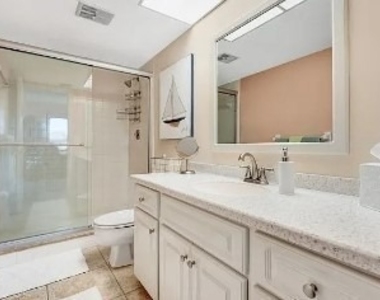 3813 Se 11th Place - Photo Thumbnail 11