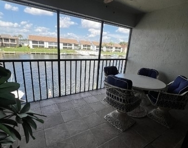 3813 Se 11th Place - Photo Thumbnail 18