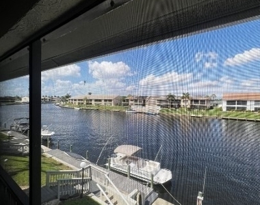 3813 Se 11th Place - Photo Thumbnail 17