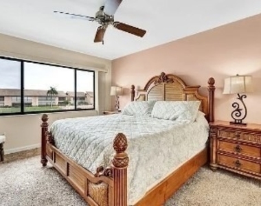 3813 Se 11th Place - Photo Thumbnail 10
