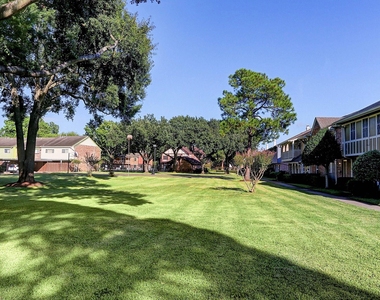 10458 Hammerly Boulevard - Photo Thumbnail 15