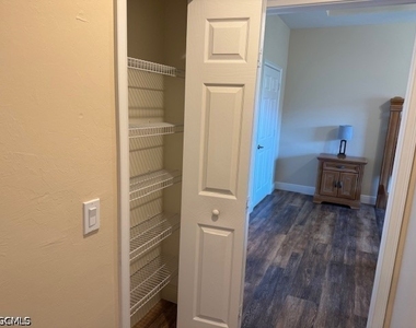 1502 Sw 50th Street - Photo Thumbnail 15