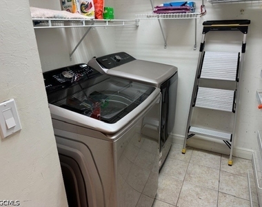 1502 Sw 50th Street - Photo Thumbnail 13