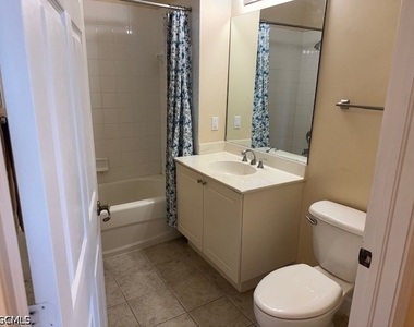 1502 Sw 50th Street - Photo Thumbnail 14