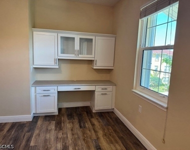1502 Sw 50th Street - Photo Thumbnail 9