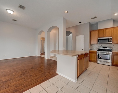 1807 Hidden Breeze Drive - Photo Thumbnail 29