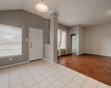 1807 Hidden Breeze Drive - Photo Thumbnail 30