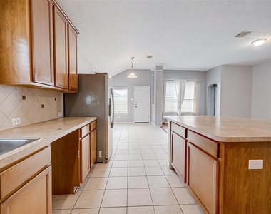 1807 Hidden Breeze Drive - Photo Thumbnail 27