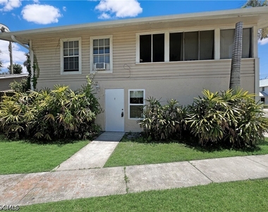 1615 Evans Avenue - Photo Thumbnail 1