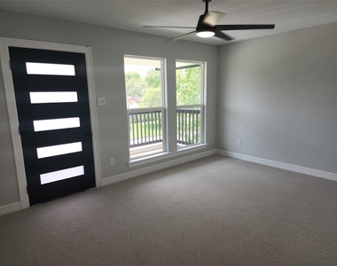 2651 Beaumont Avenue - Photo Thumbnail 30