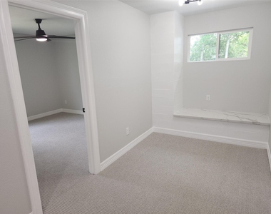 2651 Beaumont Avenue - Photo Thumbnail 23