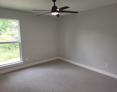 2651 Beaumont Avenue - Photo Thumbnail 25