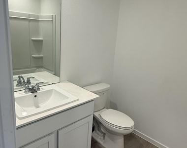 22724 Hackberry Leaf Drive - Photo Thumbnail 13
