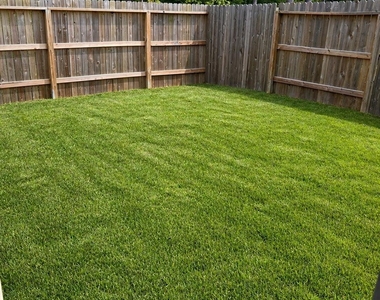 22724 Hackberry Leaf Drive - Photo Thumbnail 9