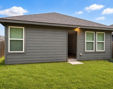 22724 Hackberry Leaf Drive - Photo Thumbnail 8
