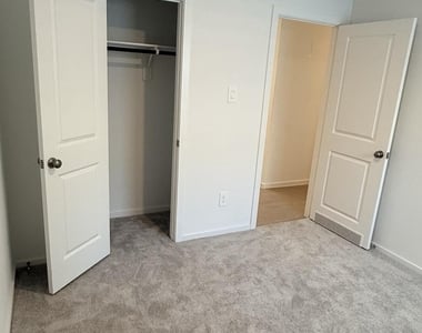 22724 Hackberry Leaf Drive - Photo Thumbnail 17