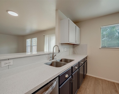 20807 Baronsledge Lane - Photo Thumbnail 15