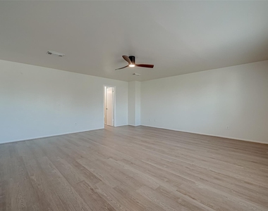 20807 Baronsledge Lane - Photo Thumbnail 38