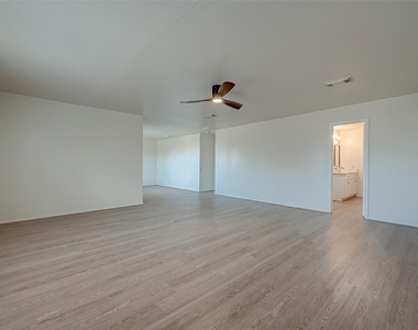 20807 Baronsledge Lane - Photo Thumbnail 39