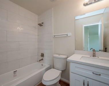 20807 Baronsledge Lane - Photo Thumbnail 33