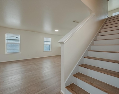 20807 Baronsledge Lane - Photo Thumbnail 24