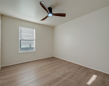 20807 Baronsledge Lane - Photo Thumbnail 21