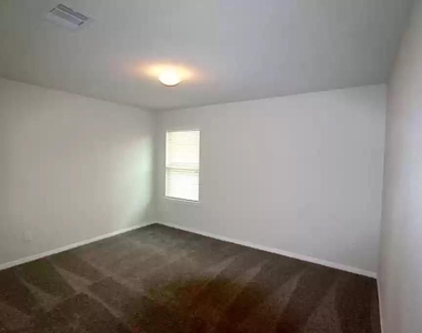 17826 Auburn Heights Trail - Photo Thumbnail 12