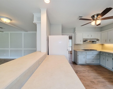 13406 Glen Erica Drive - Photo Thumbnail 18