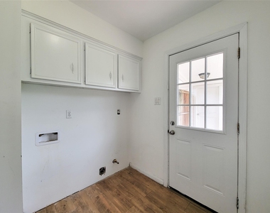 13406 Glen Erica Drive - Photo Thumbnail 35