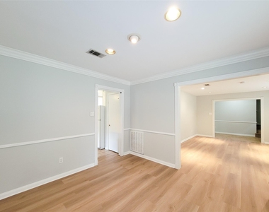 13406 Glen Erica Drive - Photo Thumbnail 6